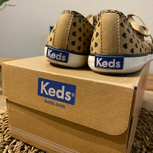 KEDS canvas leopard print sneakers ✨👟 - Picture 3 of 5